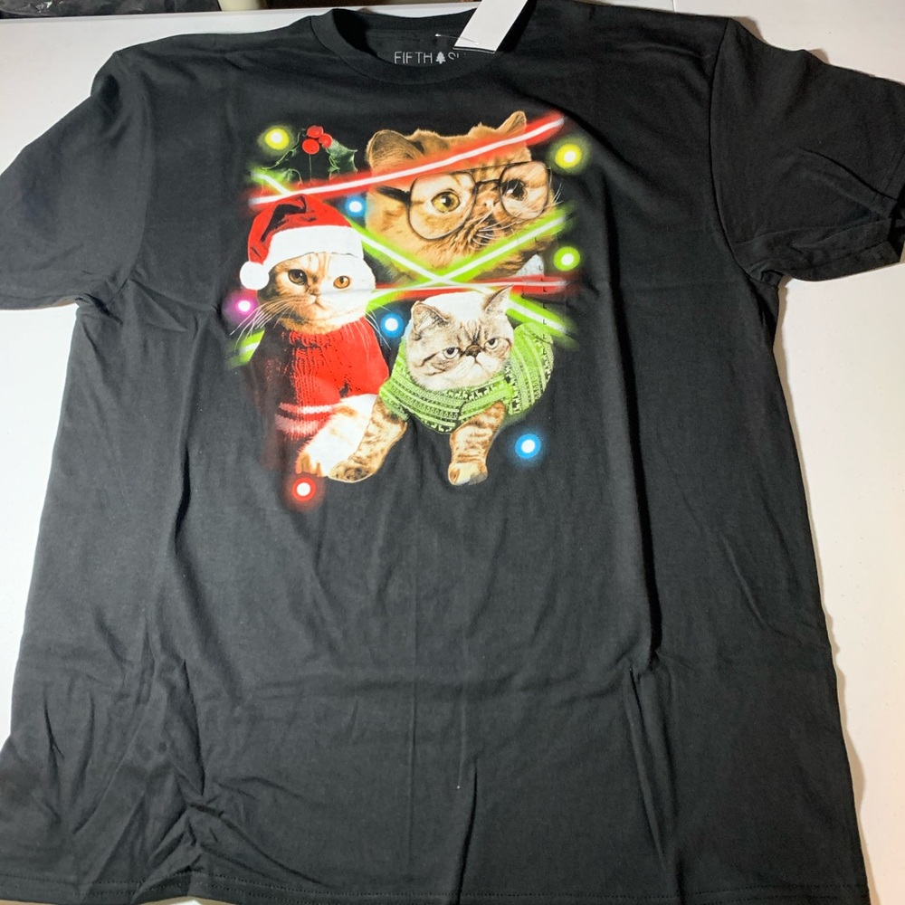 Cat Christmas laser T-shirt New NWT